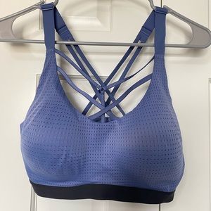 Victoria Sport - Lightweight Sports Bra - 36D - EUC